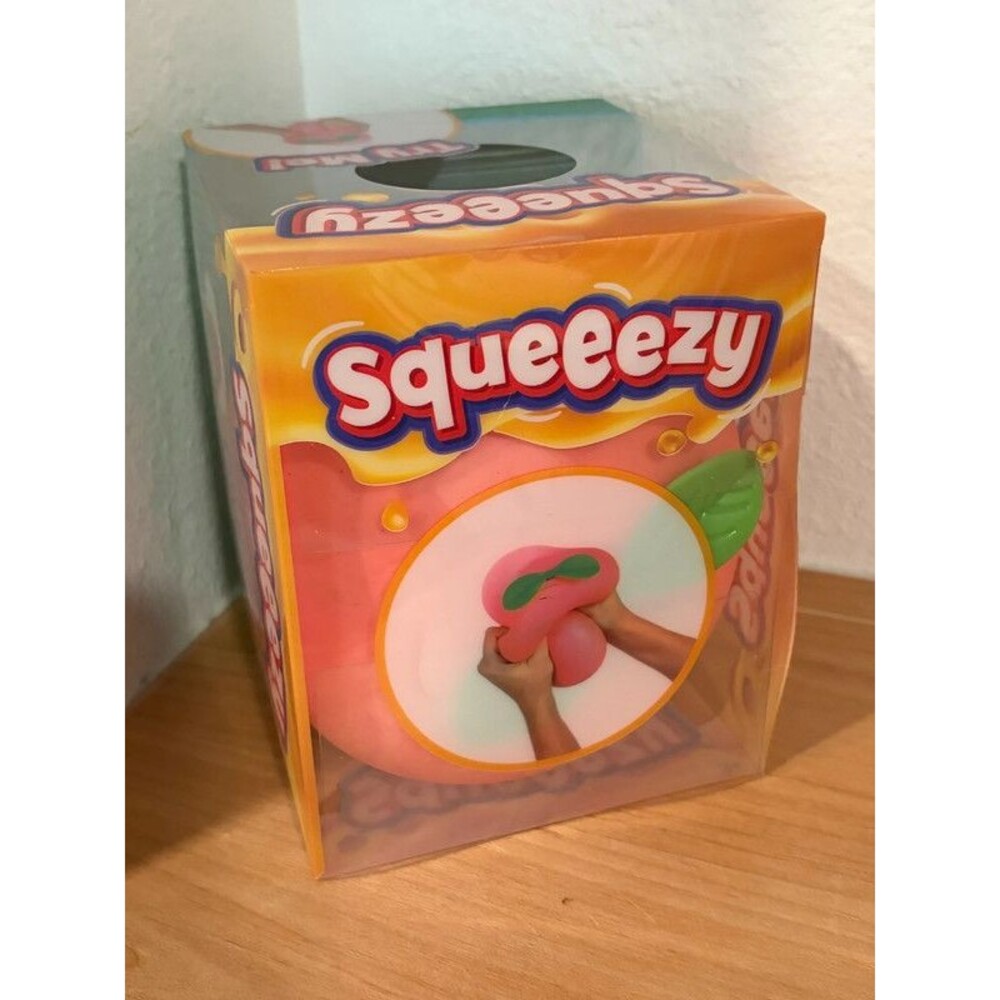Squeeezy Jumbo Peach Squishy Fidget Toy NIB - Picture 2 of 4